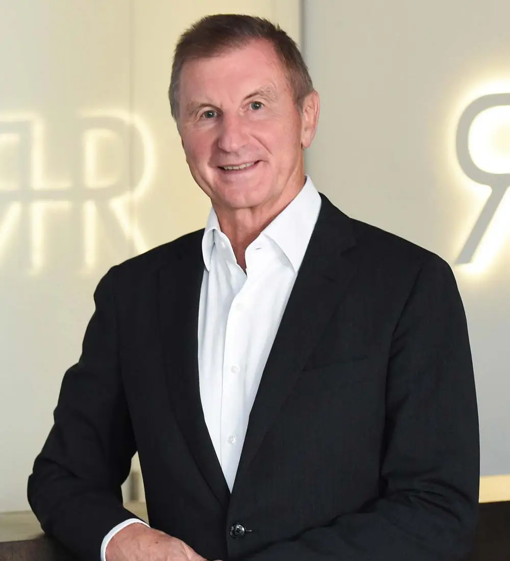 Gerhard Rohrbach, Top-Operateur für Augenlasern