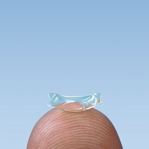 ICL - implantierbare Kontaktlinse - sichere und schmerzfrei Methode | Experten für Augenchirurgie